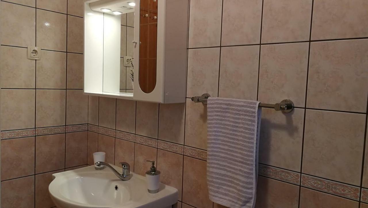 Barbara Appartement Otočac Buitenkant foto